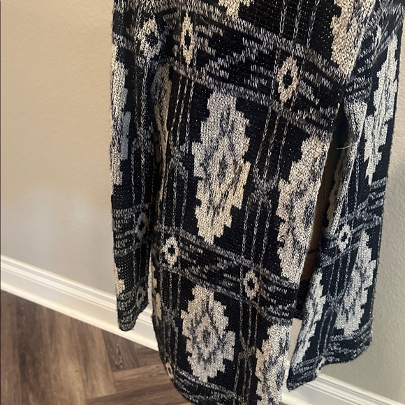 Lucky Brand Black and White with silver thread. Open Front Cardigan - Picture 7 of 7